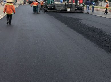 Tìm hiểu chi tiết việc giám sát công tác thảm bê tông nhựa nóng